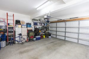 self storage unit with shelves